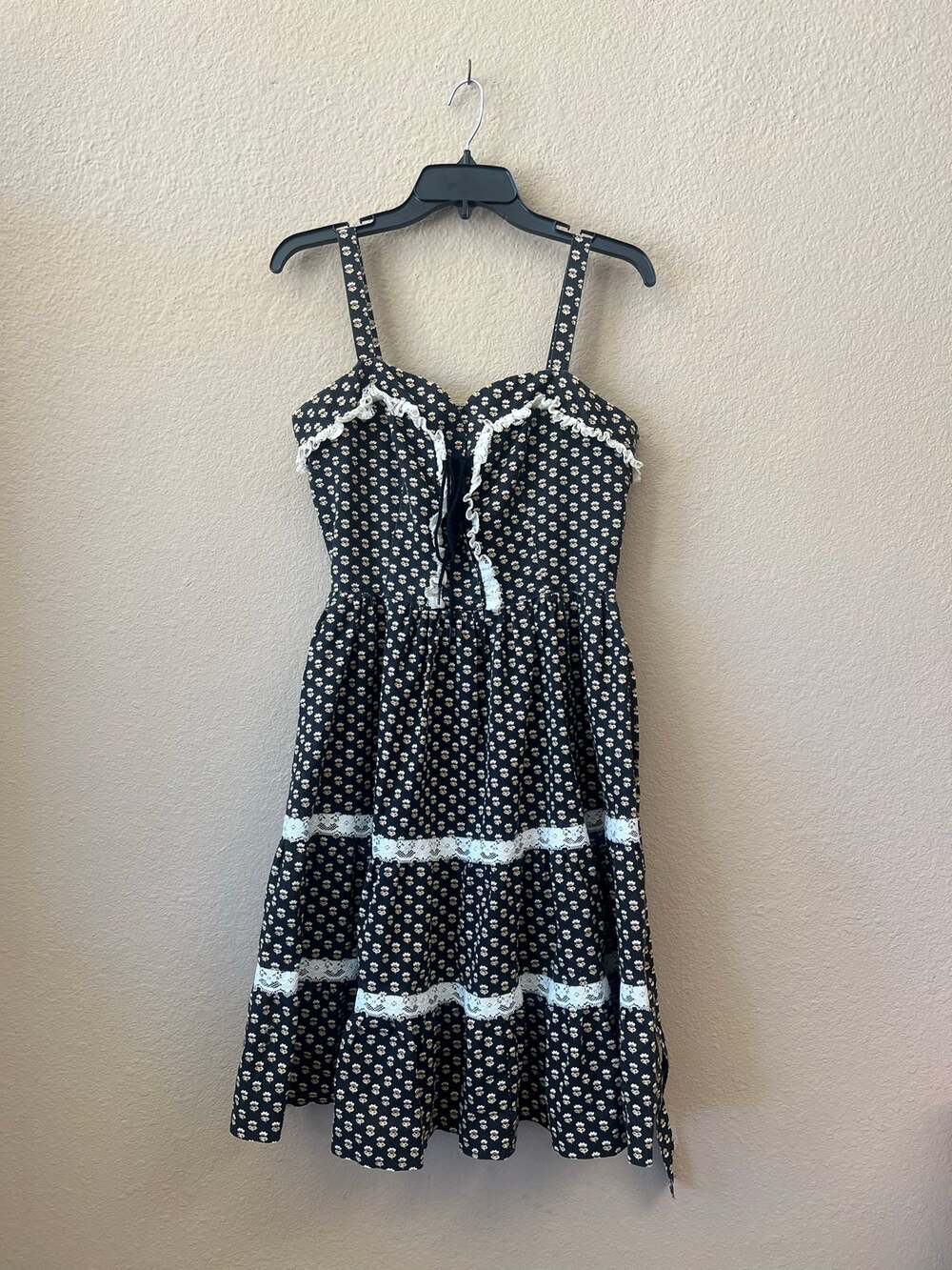 Vintage ILGWU floral polka dot dress  size 13/14